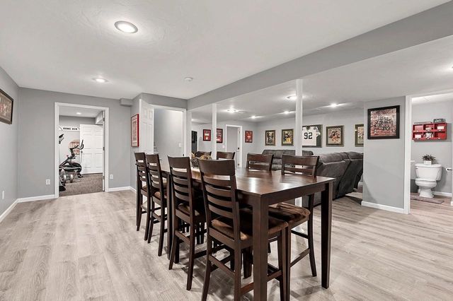 654 W ROCK RIVER CIRCLE, De Pere, WI 54115