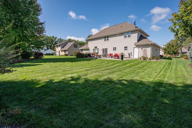 654 W ROCK RIVER CIRCLE, De Pere, WI 54115