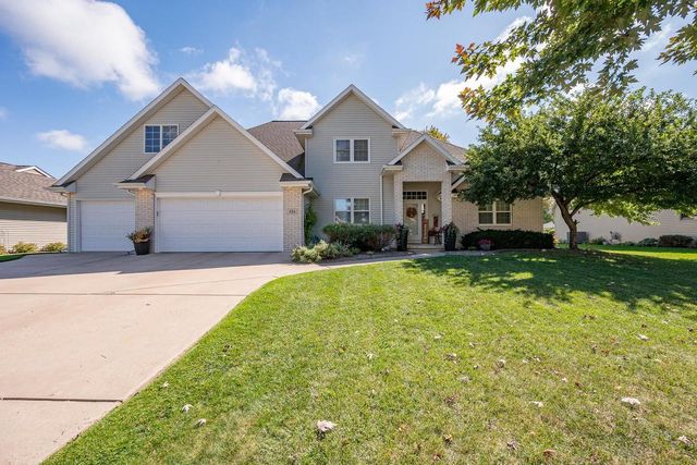 654 W ROCK RIVER CIRCLE, De Pere, WI 54115