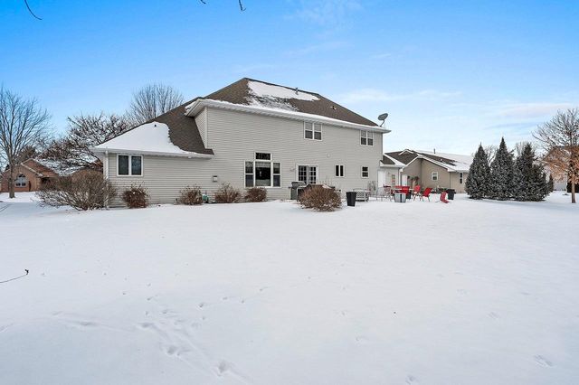 654 W ROCK RIVER CIRCLE, De Pere, WI 54115