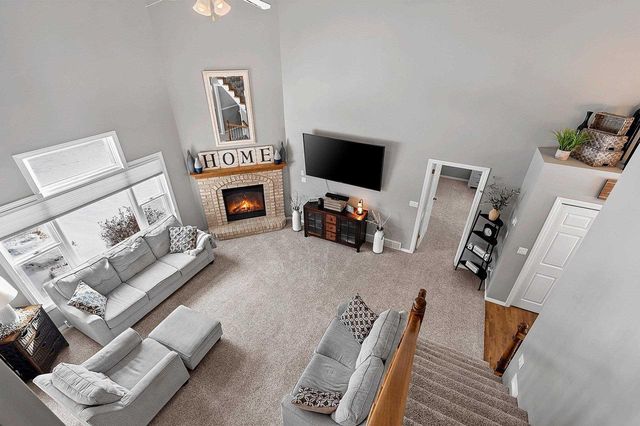 654 W ROCK RIVER CIRCLE, De Pere, WI 54115