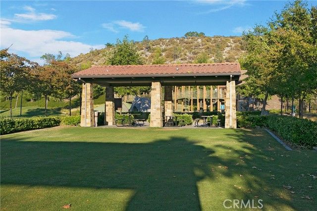 22 Lark, Lake Forest (el Toro), CA 92630