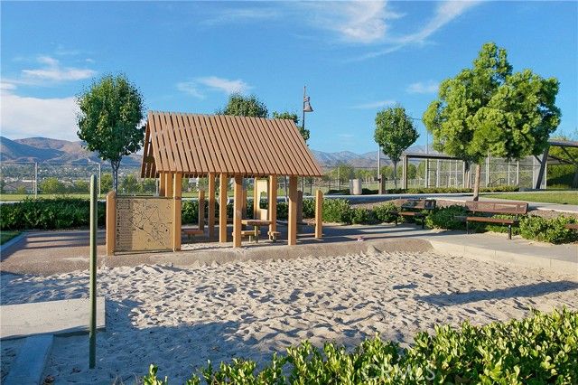 22 Lark, Lake Forest (el Toro), CA 92630