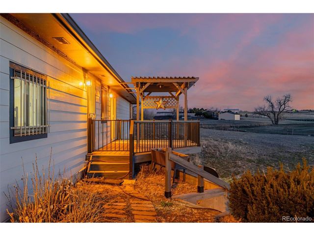35055 E Mississippi Ave, Watkins, CO 80137