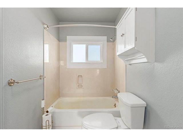 35055 E Mississippi Ave, Watkins, CO 80137