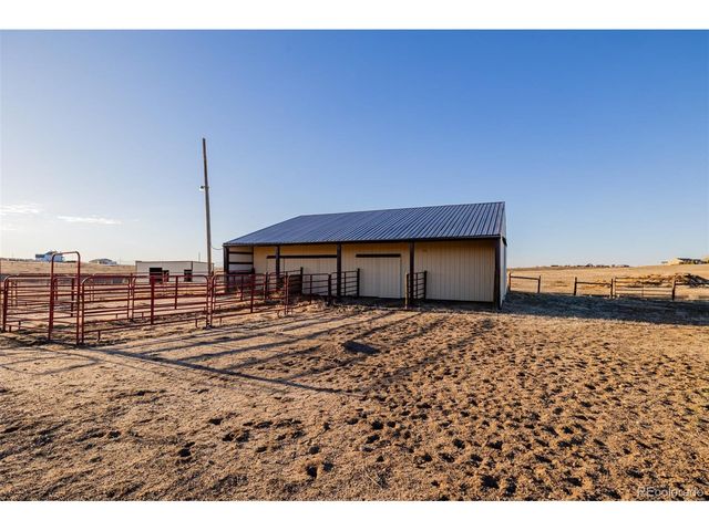 35055 E Mississippi Ave, Watkins, CO 80137