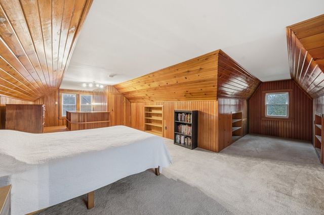 6521 Elmcrest Drive, Windsor Heights, IA 50324