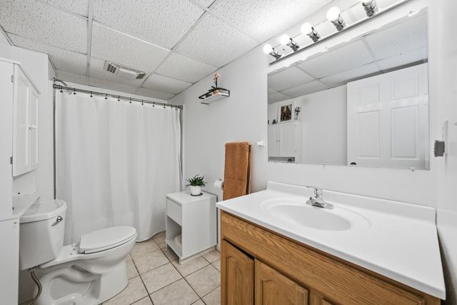 6521 Elmcrest Drive, Windsor Heights, IA 50324