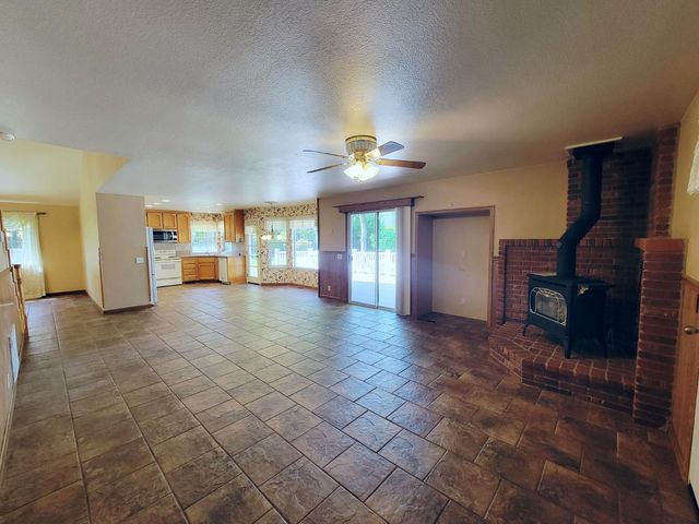 147 Rebecca Way, Folsom, CA 95630