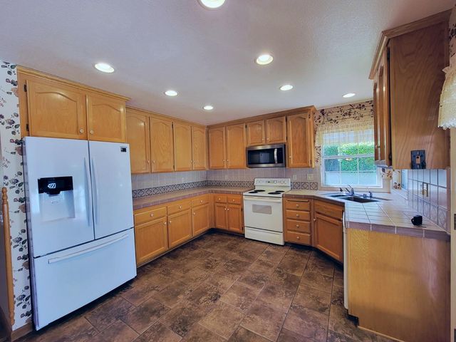 147 Rebecca Way, Folsom, CA 95630