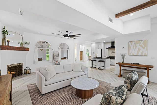 706 Sunset Road, West Palm Beach, FL 33401