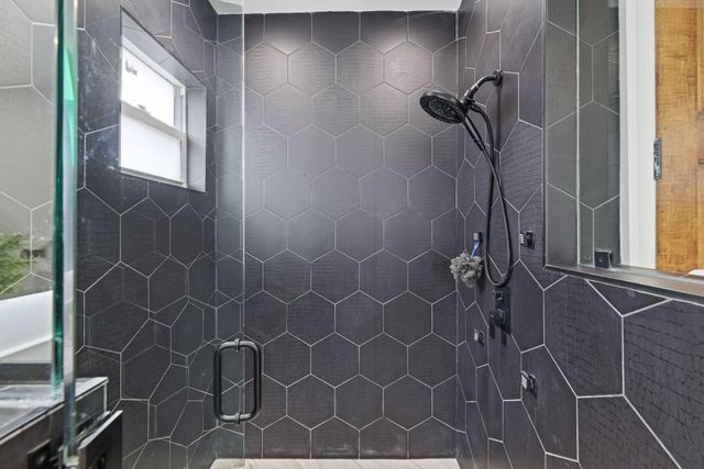 706 Sunset Road, West Palm Beach, FL 33401