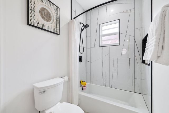 706 Sunset Road, West Palm Beach, FL 33401