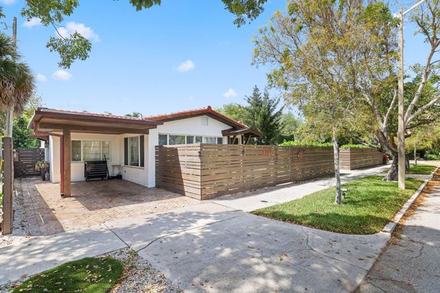 706 Sunset Road, West Palm Beach, FL 33401