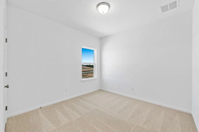 127 Silverbell LN, Bastrop, TX 78602