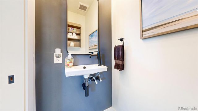 174 S Hoover Avenue, Louisville, CO 80027