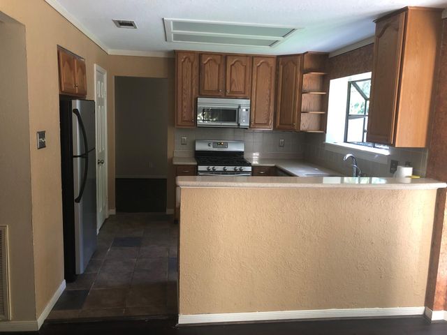 43 N Pathfinders Circle, The Woodlands, TX 77381
