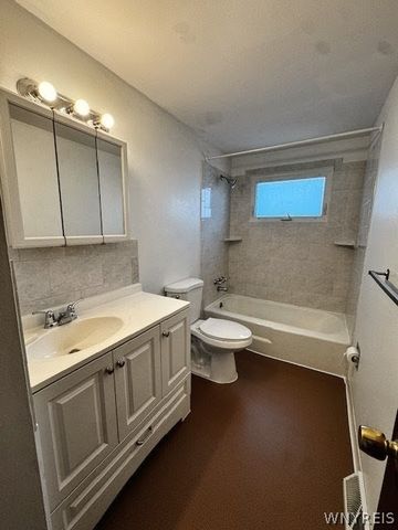 17 Saint Joan Lane, Cheektowaga, NY 14227