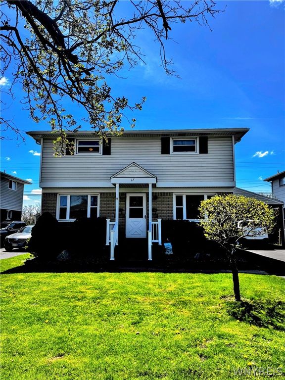 17 Saint Joan Lane, Cheektowaga, NY 14227