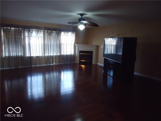 5077 Gunston Lane, Plainfield, IN 46168