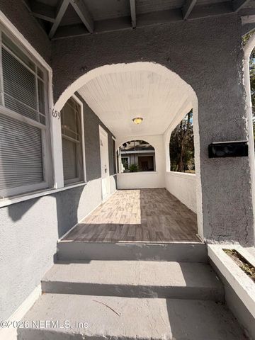 659 BASSWOOD Street, Jacksonville, FL 32206