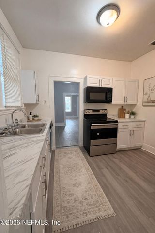 659 BASSWOOD Street, Jacksonville, FL 32206