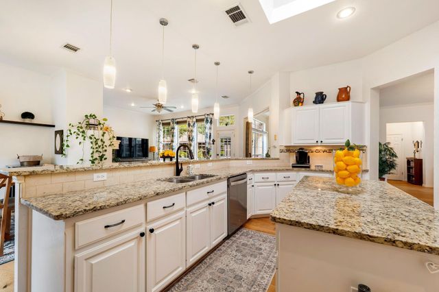4010 Halfway CV, Round Rock, TX 78681