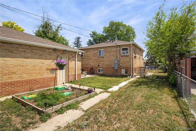2125 Ames Street, Edgewater, CO 80214