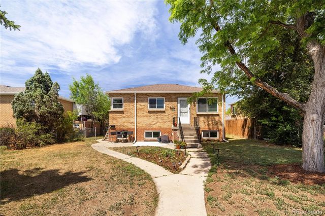 2125 Ames Street, Edgewater, CO 80214