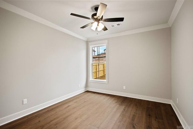 557 Valley Oak Drive, Sherwood, AR 72120