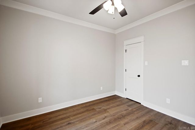 557 Valley Oak Drive, Sherwood, AR 72120