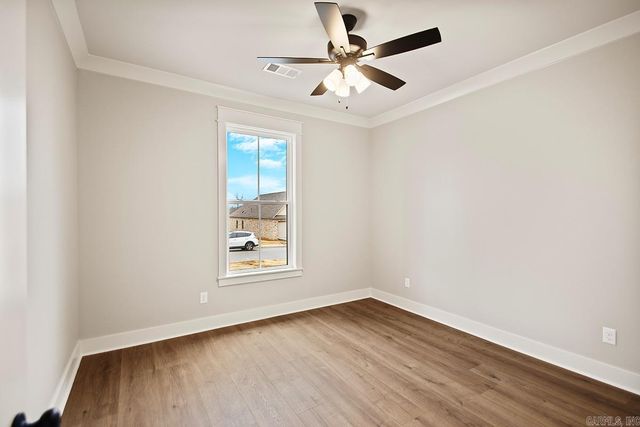 557 Valley Oak Drive, Sherwood, AR 72120