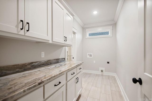 557 Valley Oak Drive, Sherwood, AR 72120