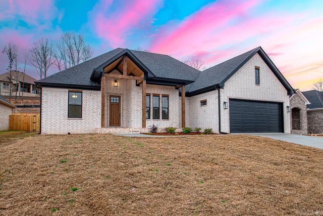 557 Valley Oak Drive, Sherwood, AR 72120