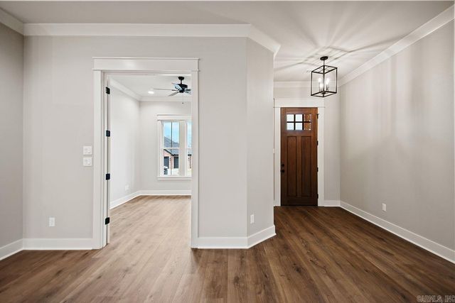 557 Valley Oak Drive, Sherwood, AR 72120