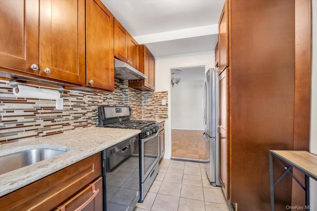 150-15 79 Avenue 1A, Kew Garden Hills, NY 11367