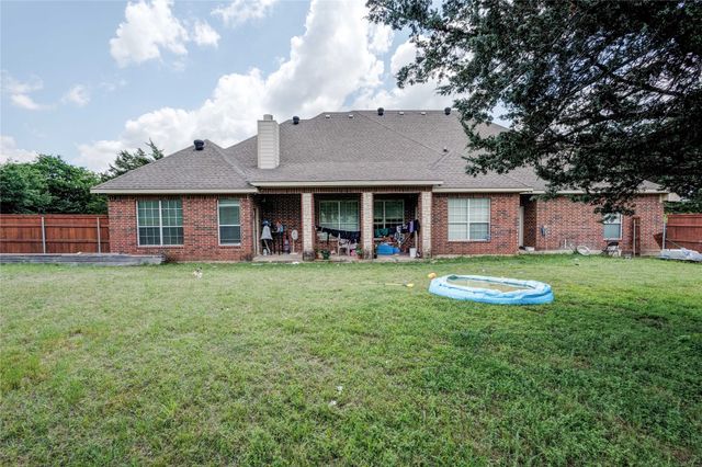 1915 Lillian Avenue, Glenn Heights, TX 75154