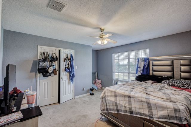 1915 Lillian Avenue, Glenn Heights, TX 75154
