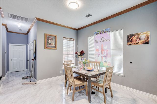 1915 Lillian Avenue, Glenn Heights, TX 75154