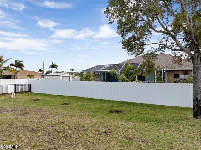 231 NW 26th AVE, Cape Coral, FL 33993