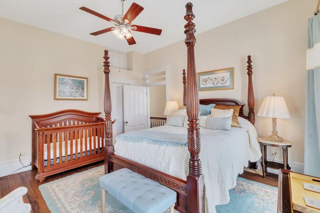 1724 S Ball Street, Galveston, TX 77550