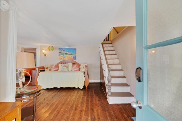 1724 S Ball Street, Galveston, TX 77550