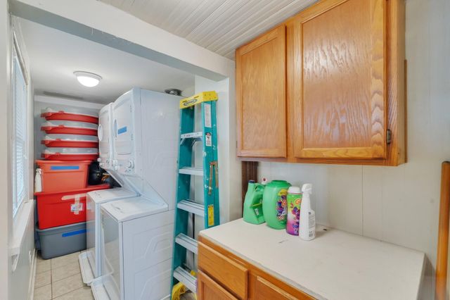 1724 S Ball Street, Galveston, TX 77550