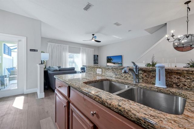 8966 CALIFORNIA PALM ROAD, Kissimmee, FL 34747