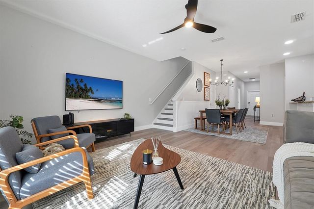 8966 CALIFORNIA PALM ROAD, Kissimmee, FL 34747