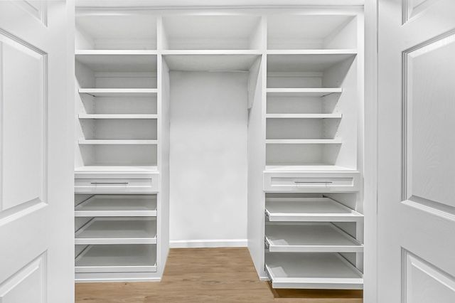 7555 Katy Fwy 146, Houston, TX 77024