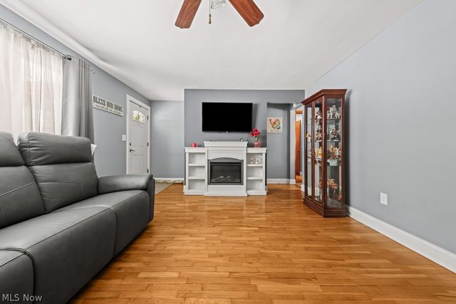 664 Fairview Place, Alliance, OH 44601