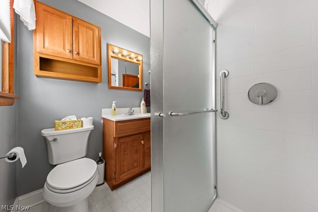 664 Fairview Place, Alliance, OH 44601