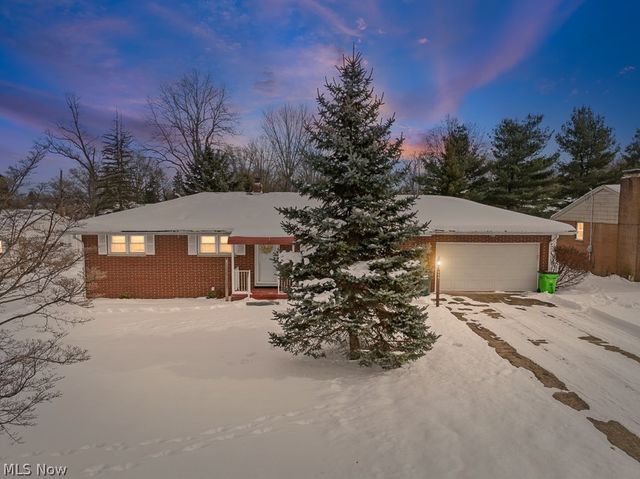 664 Fairview Place, Alliance, OH 44601