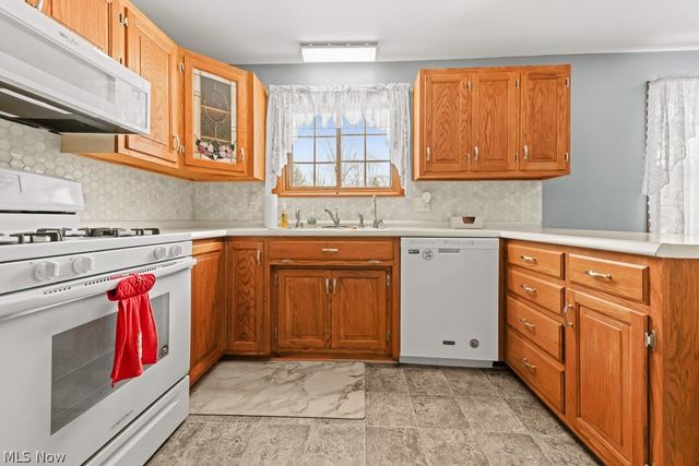 664 Fairview Place, Alliance, OH 44601